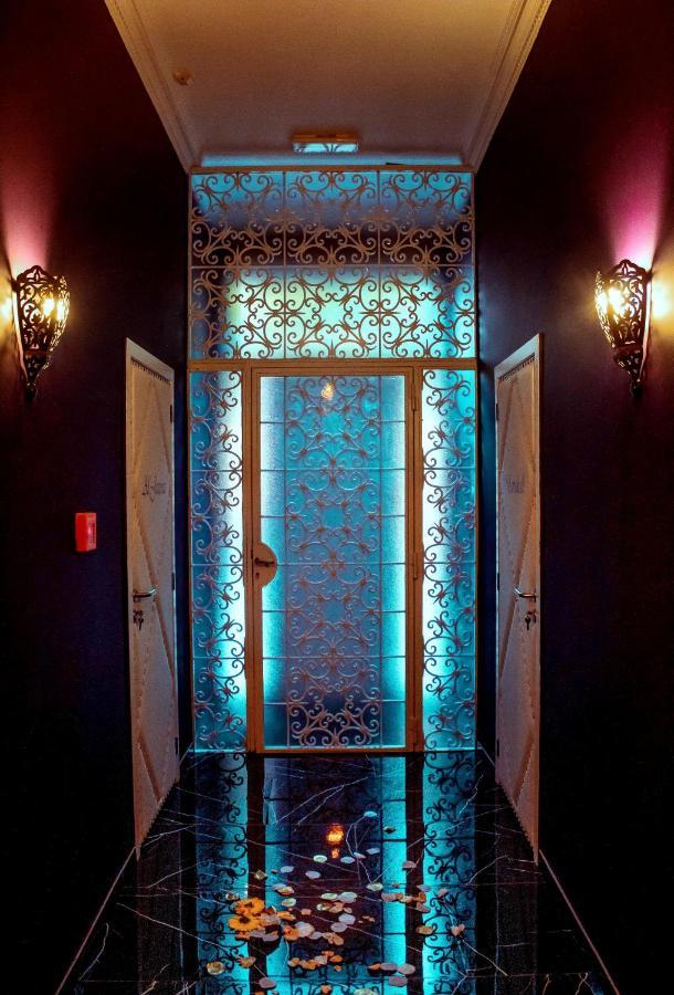 Hotel Riad Liege Bagian luar foto
