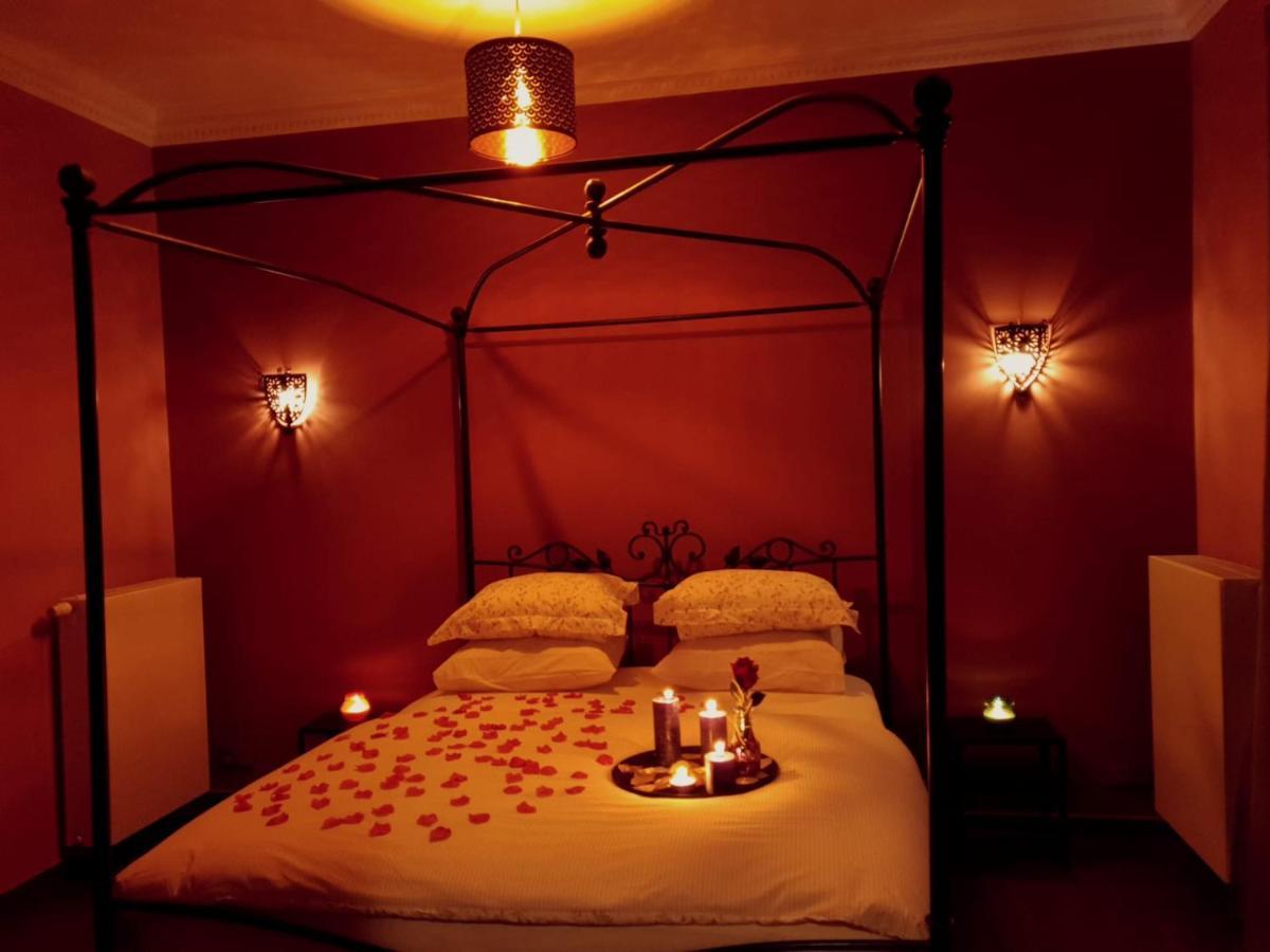 Hotel Riad Liege Bagian luar foto