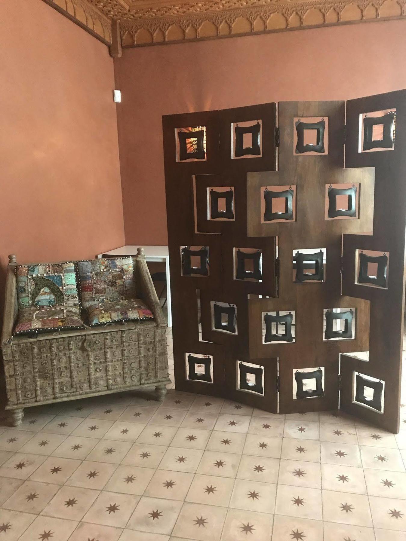 Hotel Riad Liege Bagian luar foto